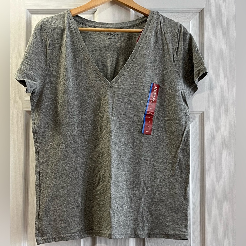 Merona | Gray V-neck T-Shirt | Size L